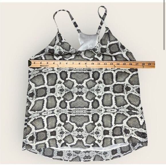 Alice + Olivia Silk Top | Small Gray Animal Snake Print A Line Flowy Scoop Neck - Picture 8 of 8